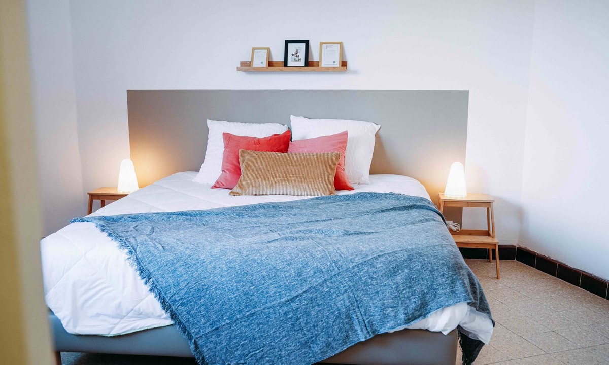 Saint-Martin-d'Ardeche House | Maison de Village Proche de la Rivière