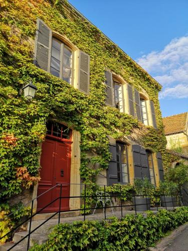Bois-Sainte-Marie House | Maison d'hôtes de charme Les Tillets