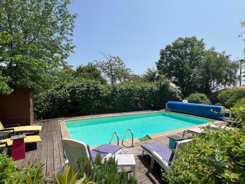 Maringes Bed & Breakfast | Maison d'Hôtes L'Escale Du Loup Blanc