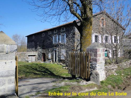 Arlempdes House | Maison de charme en campagne à Arlempdes avec jardin