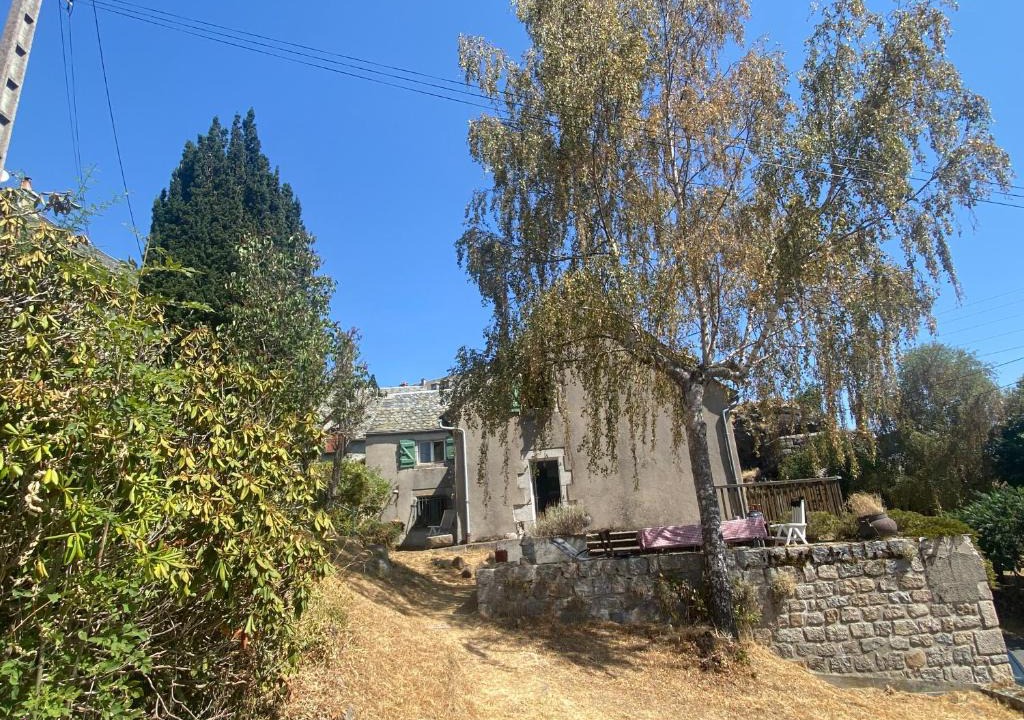 Saint-Urcize House | Maison de village avec terrasse et jardin Saint Urcize