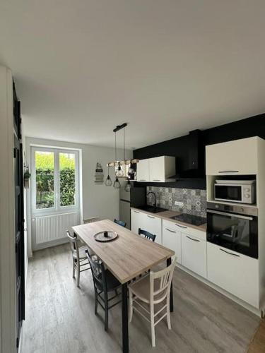 Macon House | maison en ville à Mâcon proche gare et centre ville Karine &Flavie