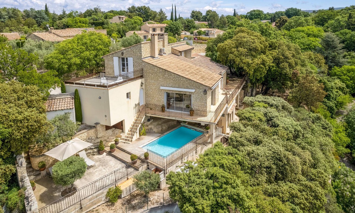 La Roque-sur-Pernes House | Maison La Roque: Home in Provence, Pool, Stunning view