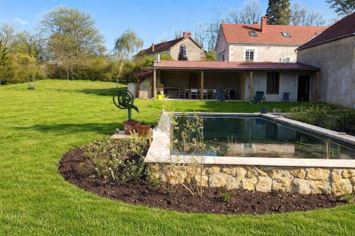 Monceaux-le-Comte Villa | Maison Saizy