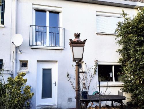 Maurepas House | Maison spacieuse a Maurepas avec jardin et terrasse