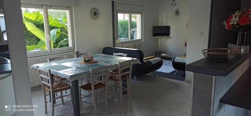 Luxeuil-les-Bains Apartment | Maison Victor Hugo