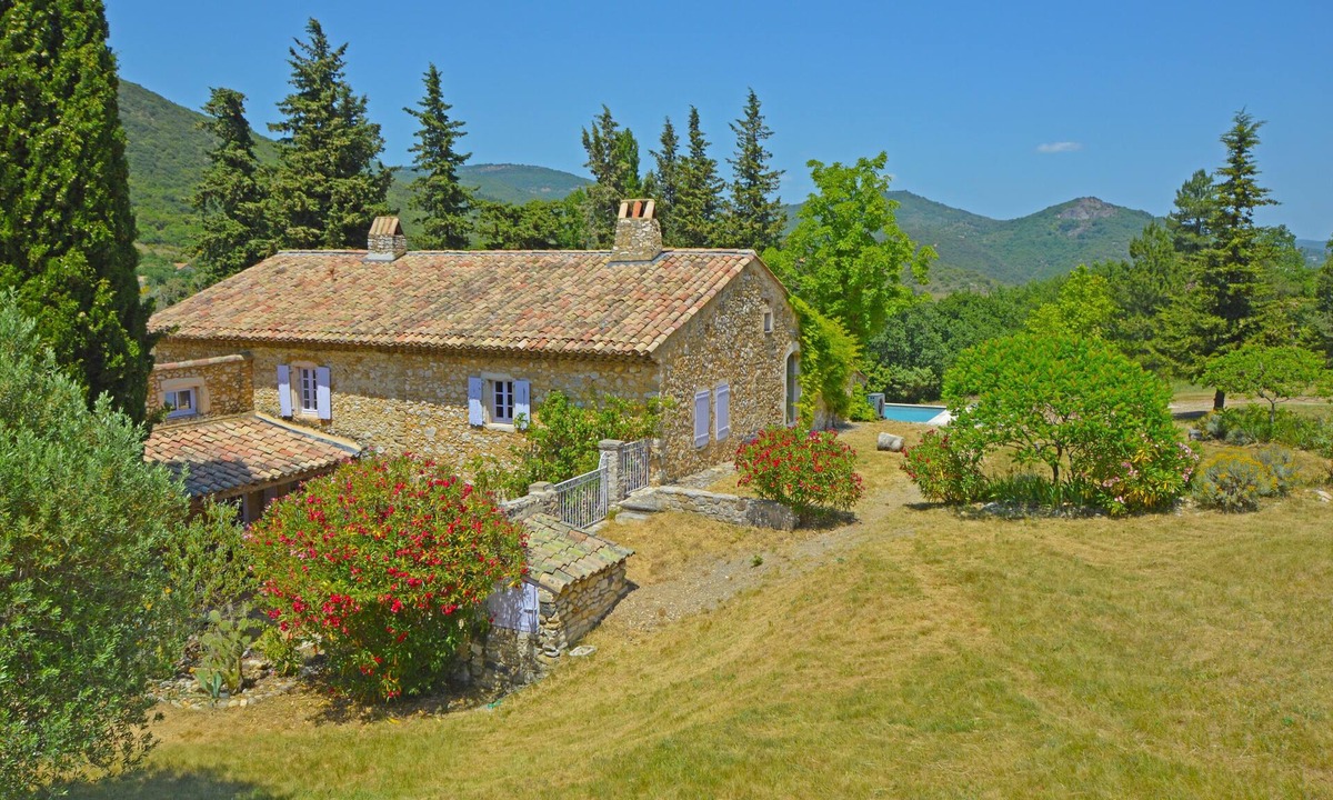 Le Teil House | Mas de la Huppe 20 p Heated swimming pool 6 bdrms