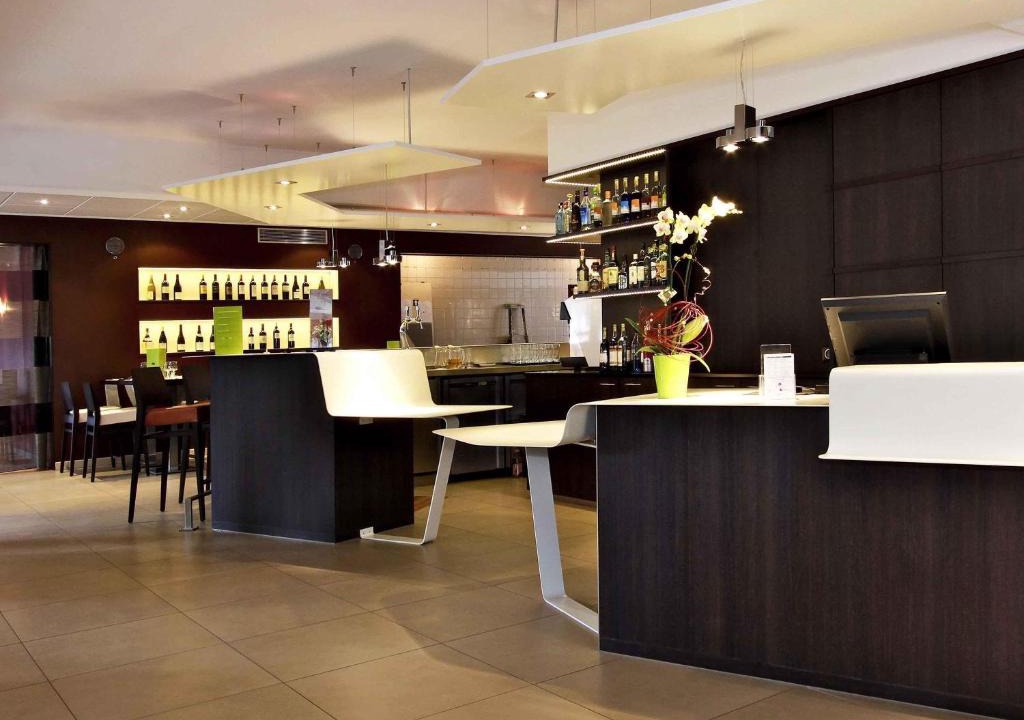 Luxeuil-les-Bains Hotel | Mercure Hexagone Luxeuil