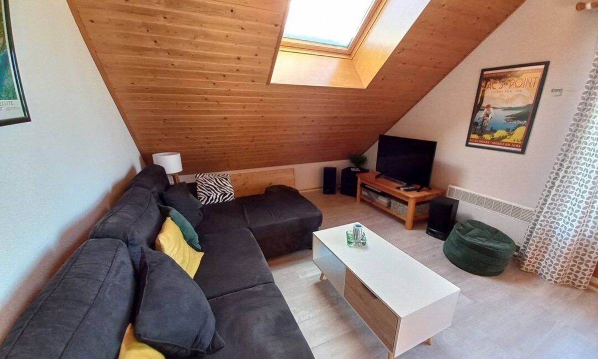 Metabief Apartment | METABIEF - NEIGHBORHOOD BEAUSOLEIL - Building Les Chardons - Apartment 6 people