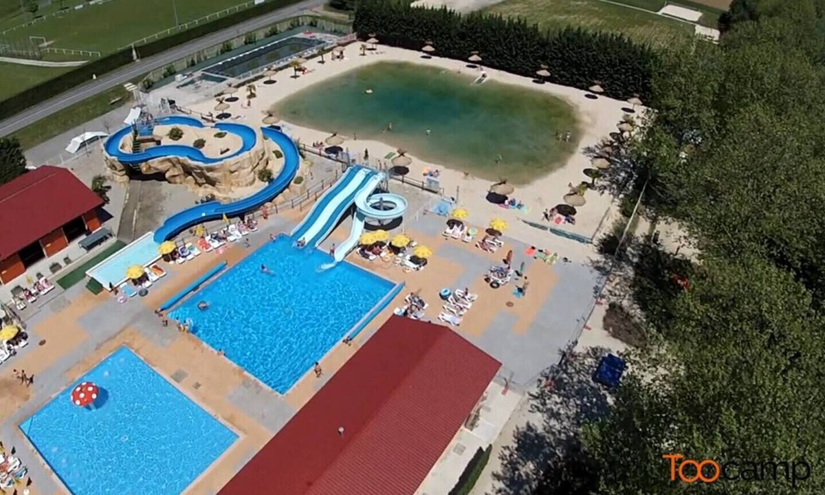 Chateauneuf-de-Galaure House | Mobilhome - Camping 4* - Châteauneuf-de-Galaure