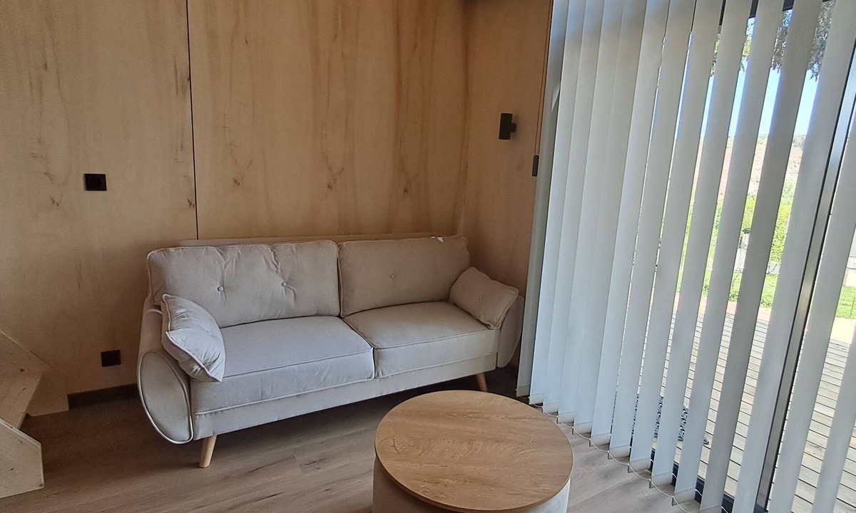 Villerest House | Modern and comfortable detached Tiny House lac de Villerest 2 bedrooms