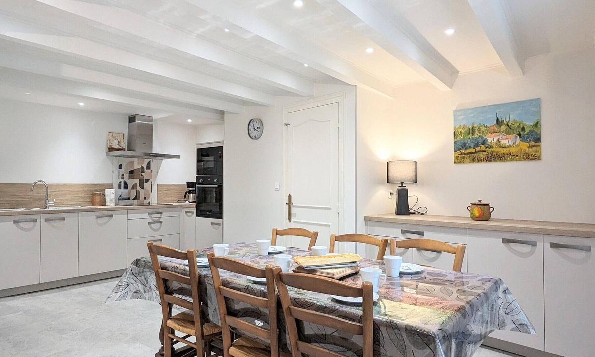 Vals-pres-le-Puy Cottage | Modern family house near Puy-en-Velay with Wifi