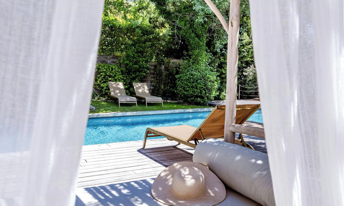 Puget House | Modern loft with pool near Lourmarin