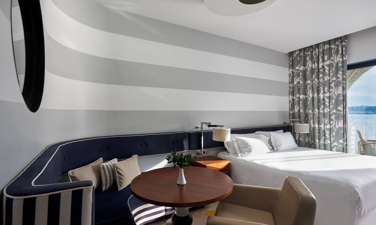 Roquebrune-Cap-Martin Hotel | Monte Carlo Beach