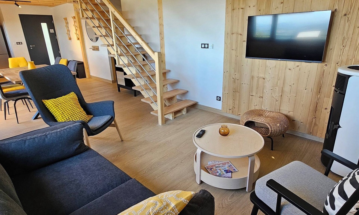 Queyrieres Ski Chalet | Mounier: Gites de Qualité Avec vue sur les Montagnes de Haute-loire