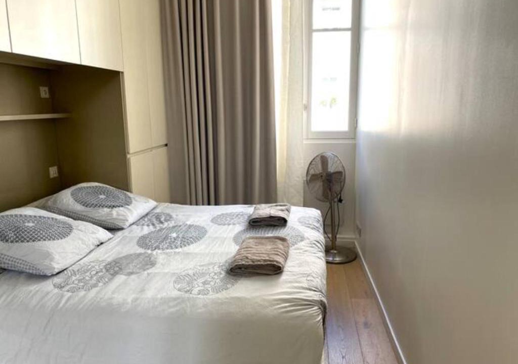 Quartier du Gros-Caillou Apartment | My Trip in Paris - Eiffel Tower