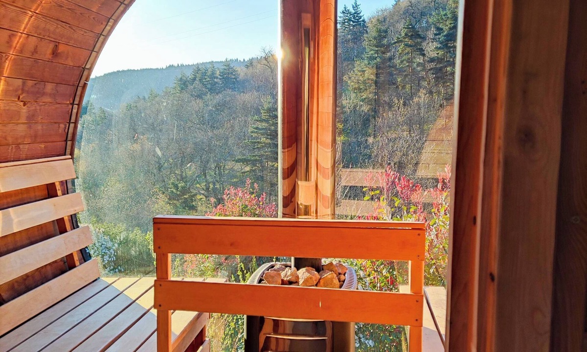 Saint-Prix House | Nature house in the Monts d'Ardèche with sauna, cabin and river