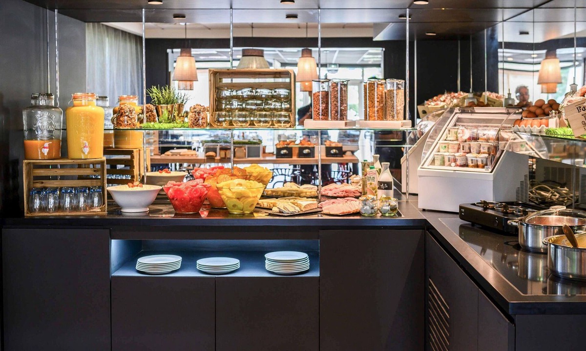 Courcouronnes Hotel | Novotel Evry Courcouronnes