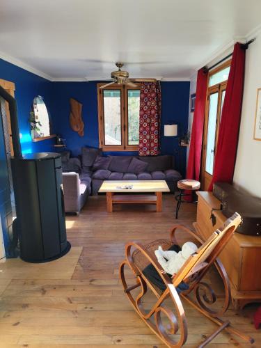 Aigueblanche House | Petite chambre
