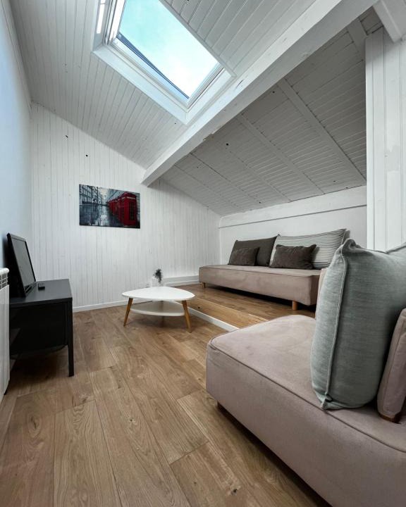 Saint Loup Apartment | Petite maison dans le beaujolais