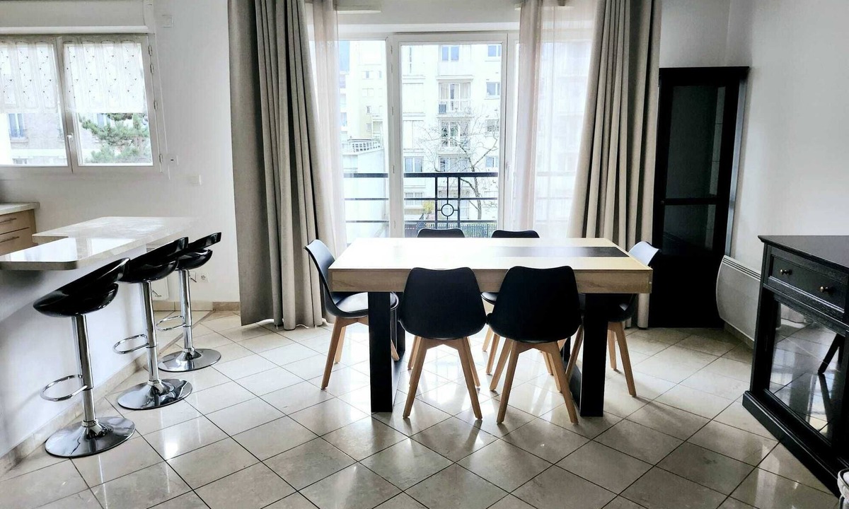 Charenton-le-Pont Apartment | Porte de Paris - Sublime luxury apartment Charenton-le-Pont - 2 bedrooms