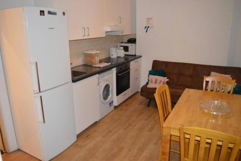 Sofia Apartment | Property R3