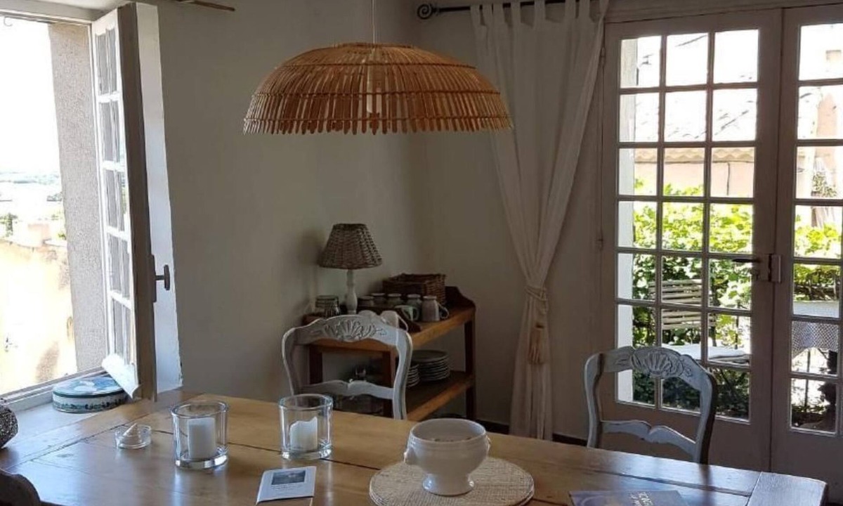 Gigondas House | Provenzalisches Haus aus Naturstein in Gigondas by Interhome