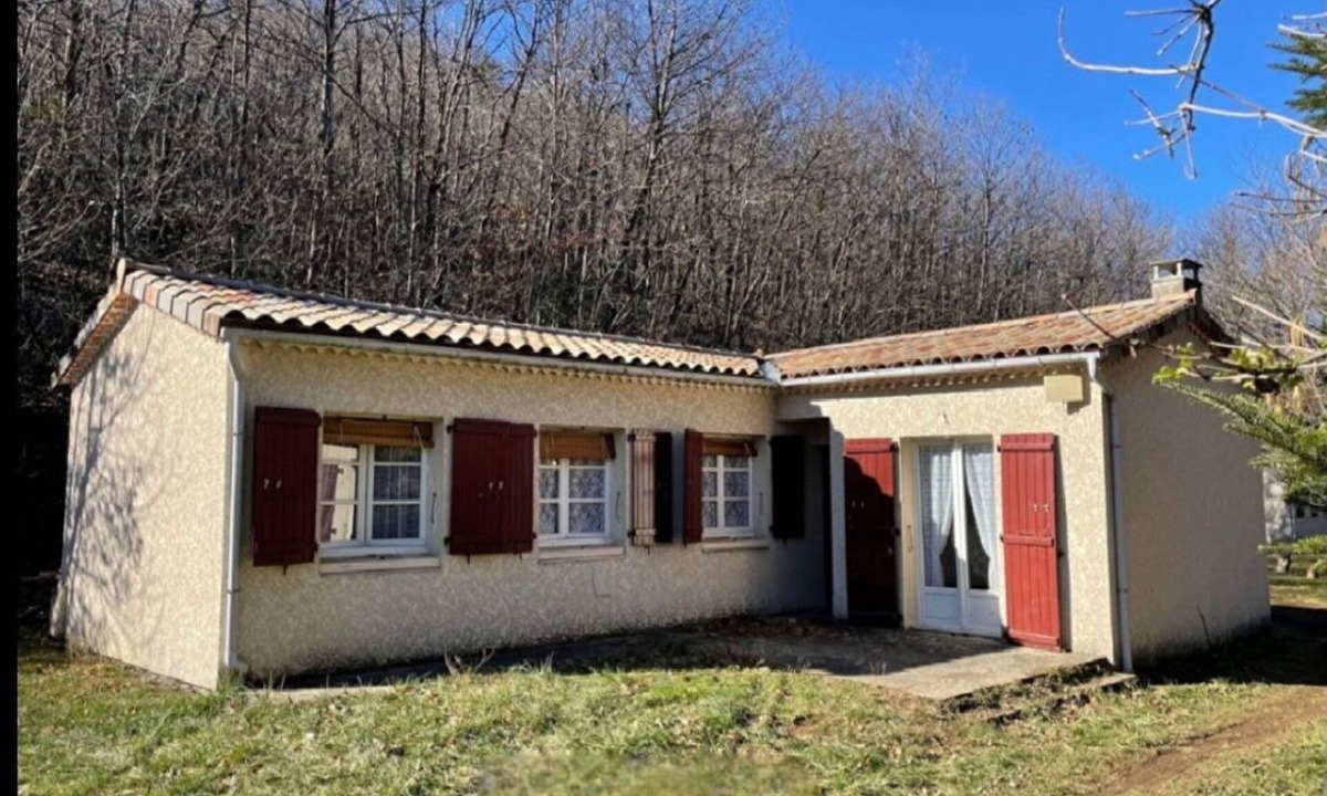 Meyras House | Quiet Ardèchoise cottage