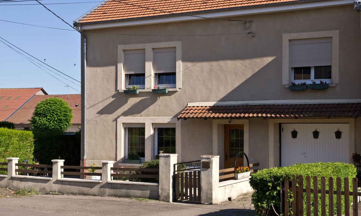 Flocourt Apartment | QUIET STUDIO IN THE COUNTRYSIDE, Pets welcome! Playroom,