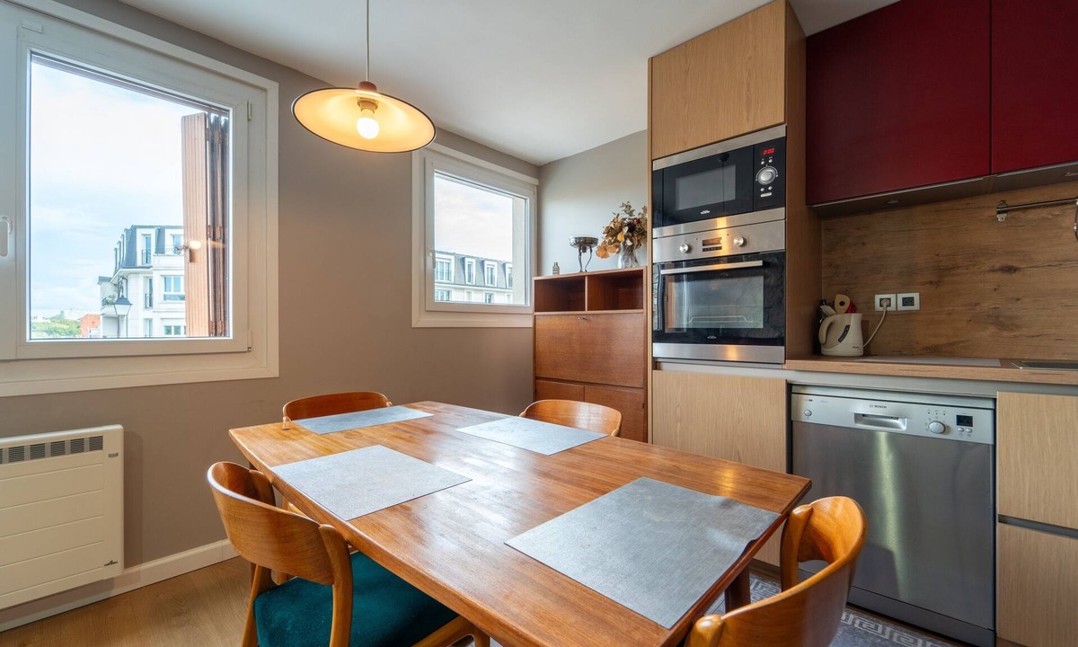Antony Apartment | Red Wood - Appt proche Aéroport Paris-Orly