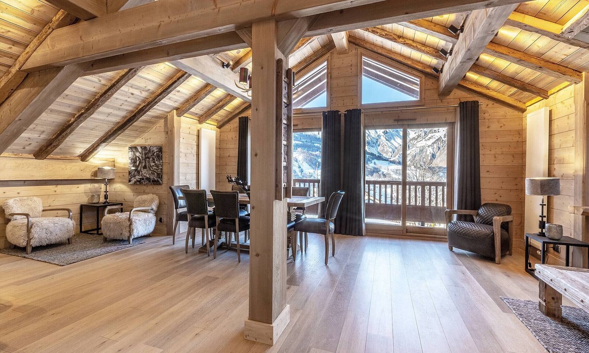 Saint-Martin-de-Belleville Apartment | Renovated apartment with terrace, pool, spa and parking - St. Martin de Belleville