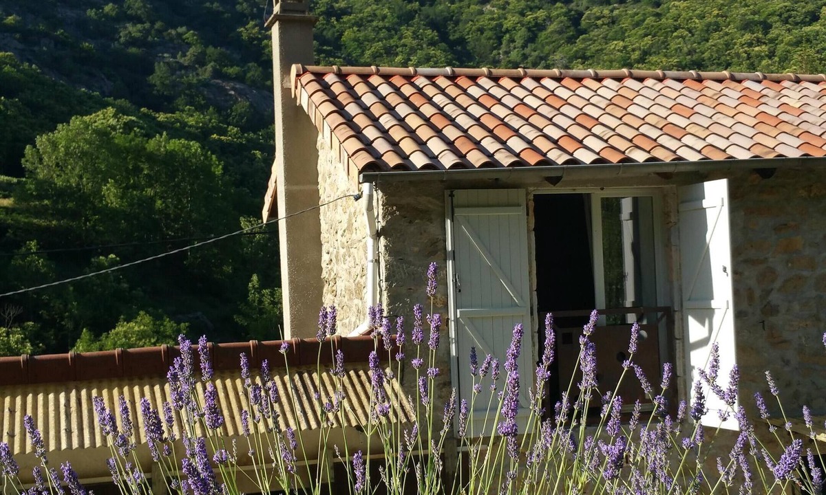 Juvinas House | Renovated stone house private next to river, Welcoming and very well equipped