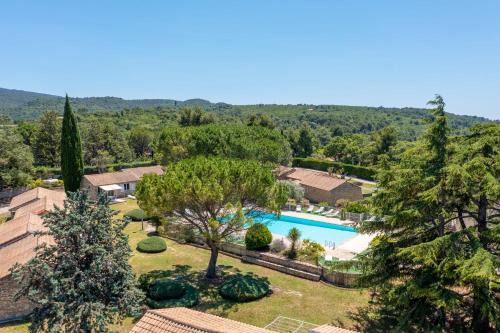 La Roque-sur-Pernes House | Rental in a quiet setting with pool n5