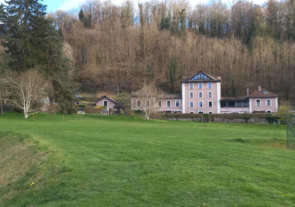 Uriage-les-Bains Apartment | Residence du parc