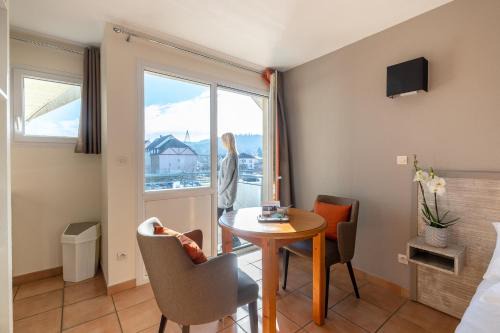 Lons-le-Saunier Apartment | Residence Des Thermes