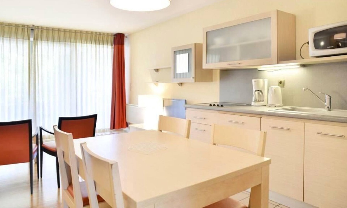 Divonne-les-Bains Apartment | Residence La Villa du Lac*** - Vacances Bleues - 2 room apartment for 4 people XXL