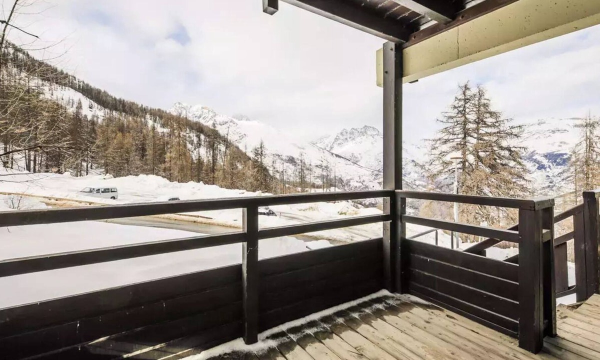 Puy-Saint-Vincent Apartment | Residence Les Chalets de Puy Saint Vincent - Maeva Individuals - 2-Room Apartment 4 People - Comfort