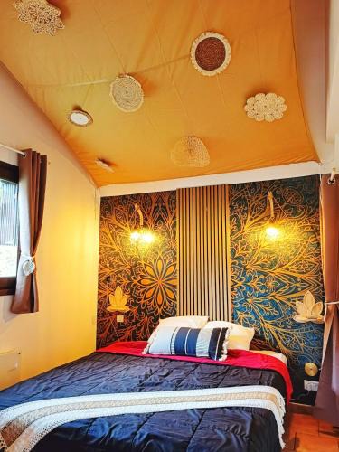 Valette House | Rivière et Lodge 4 étoiles - Auvergne - Cantal SU