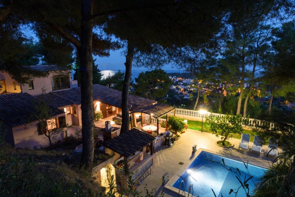 Roquebrune-Cap-Martin Villa | Romantic Villa near Monaco