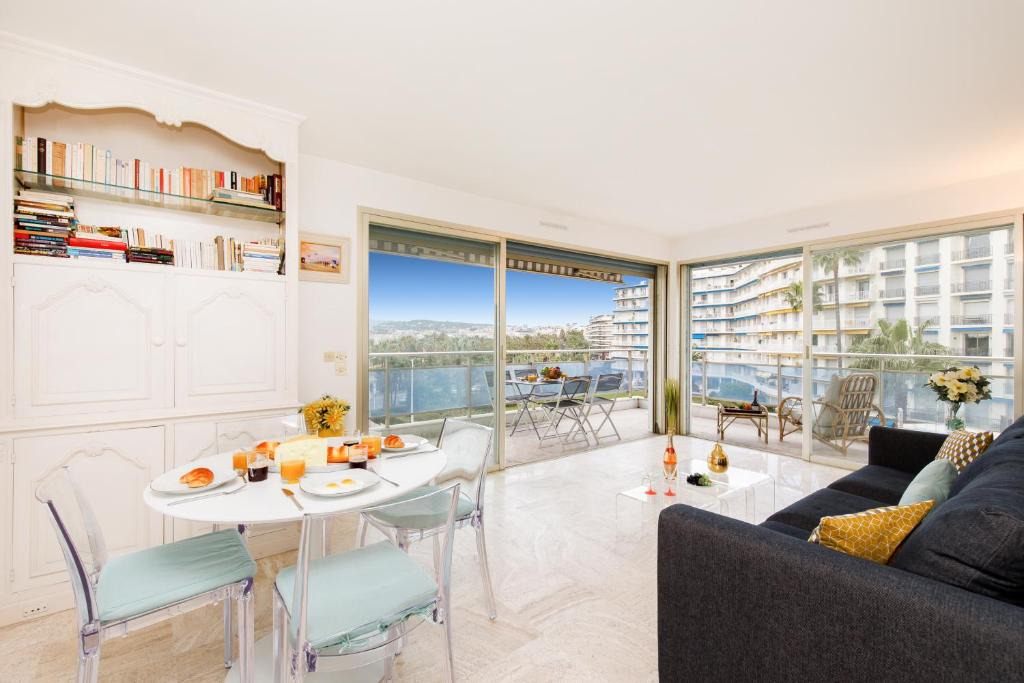 Pointe Croisette Apartment | Roxelane YourHostHelper