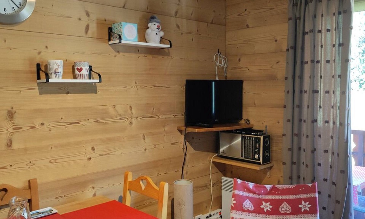 Saint-Jean-dʼAulps Apartment | Ski-In/Out 2-Rooms - Saint-Jean-d'Aulps