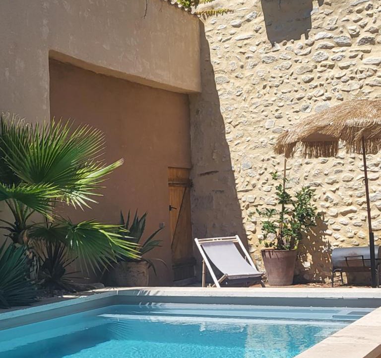 Saint-Pantaleon-les-Vignes House | So Home