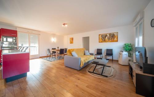 Lux Apartment | Spacieux logement près de Chalon