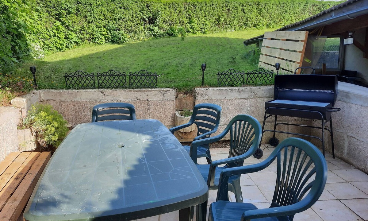 Foncine-le-Haut Apartment | SPACIOUS, COMFORTABLE GITE IN THE HAUT JURA REGION