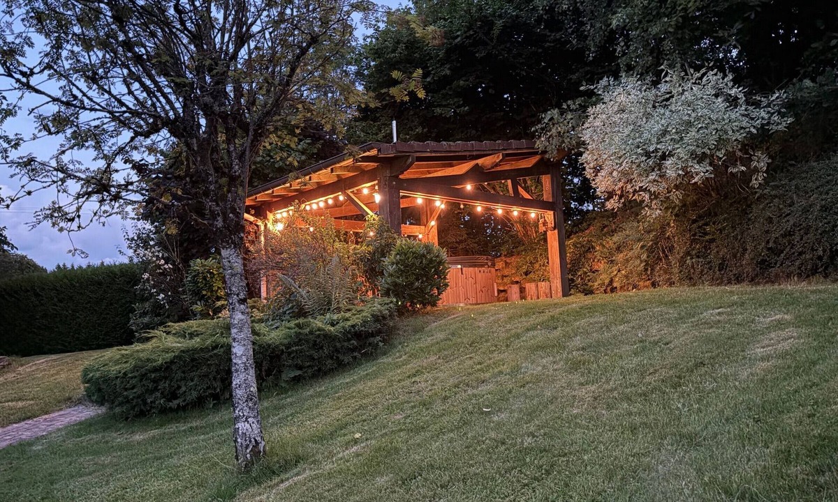 Saint-Nabord Cottage | Spacious & Comfortable Cottage with Sauna Near Forest, Close to Remiremont & Gérardmer