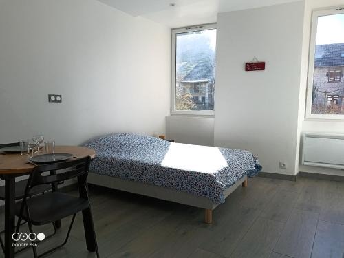 Moirans-en-Montagne Apartment | Studio 2