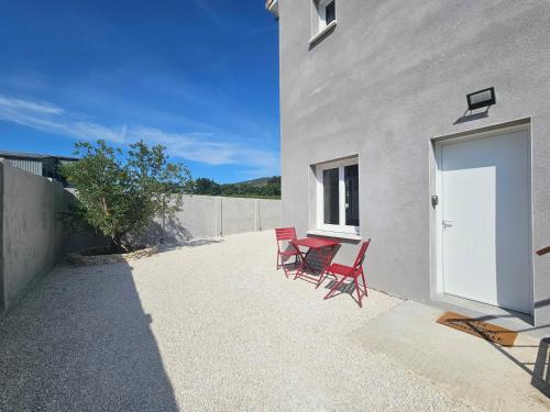 Malataverne Apartment | studio 2 personnes toutes équipées