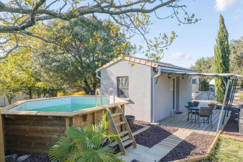 Villeneuve-de-Berg House | Studio 315