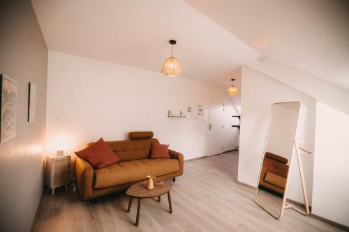 Besancon Apartment | Studio avec Vue,Charme Quartier Médiéval