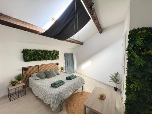 Annonay Apartment | Studio confortable